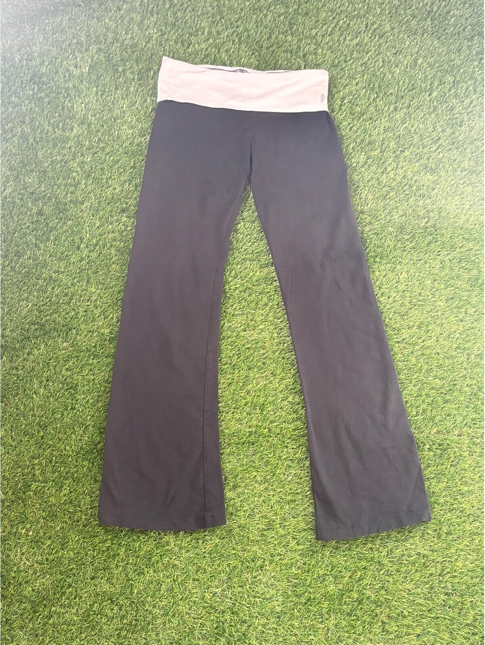 Victoria's Secret 2000s Black Cotton Blend Yoga Pants, Women's M